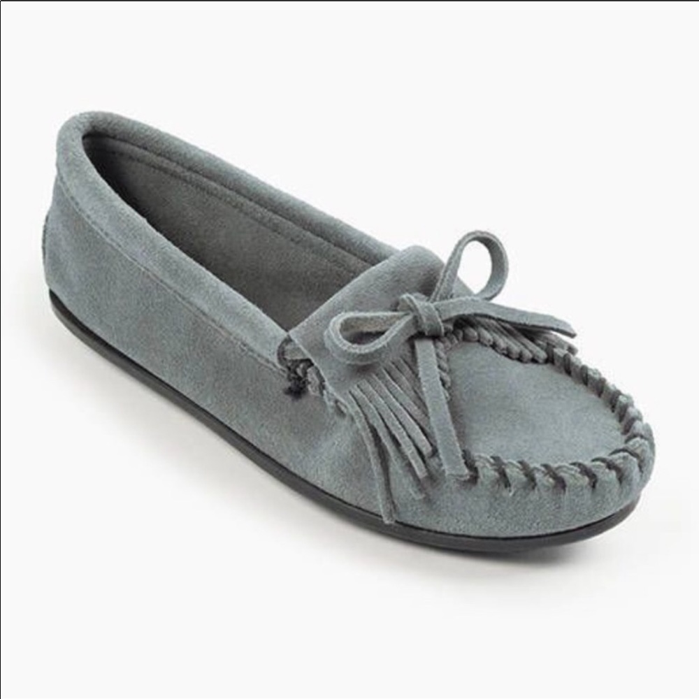 Minnetonka Gray Hard Sole Suede Moccasins Size 8